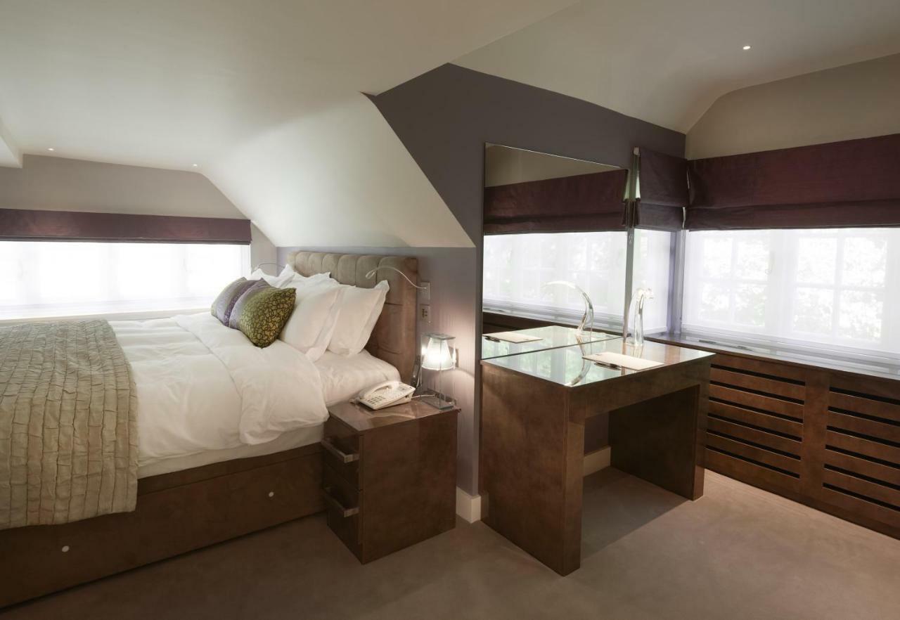 The Dog&Badger Bed and Breakfast Marlow  Eksteriør billede