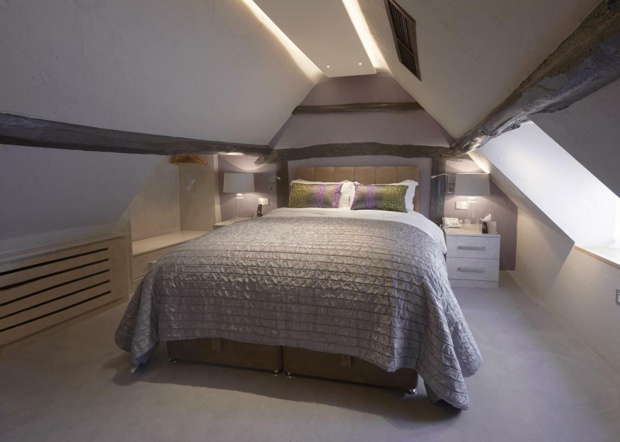 The Dog&Badger Bed and Breakfast Marlow  Eksteriør billede
